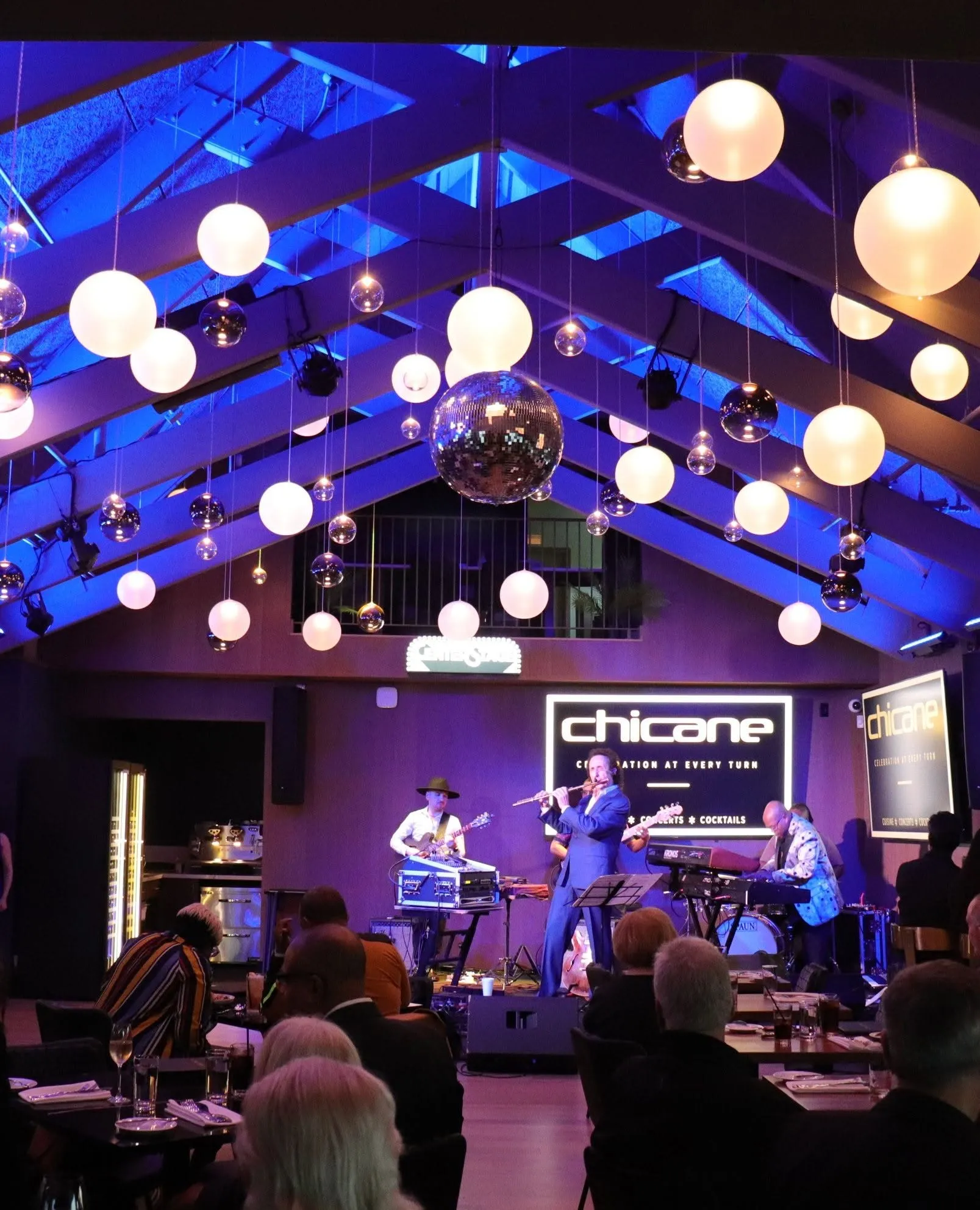 Live music on the Chicane stage
